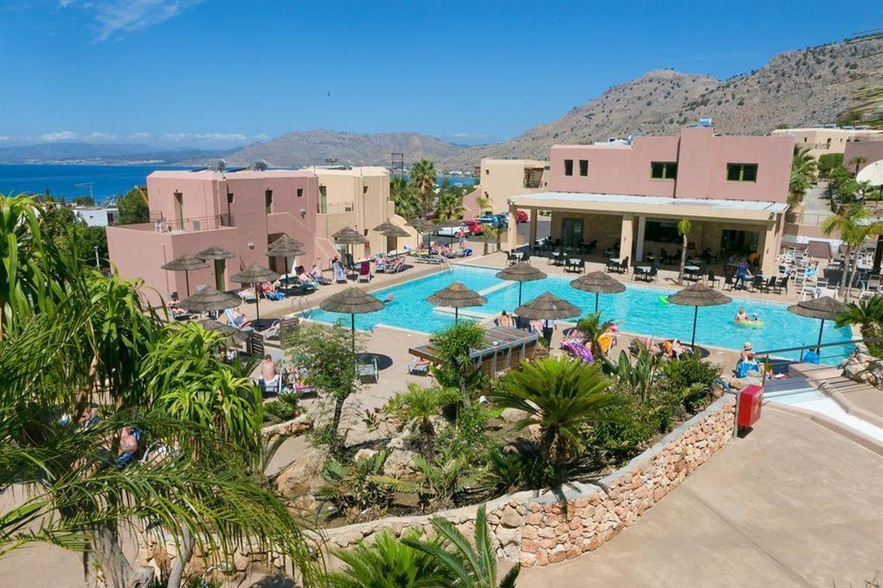 Aparthotel Finas 3*